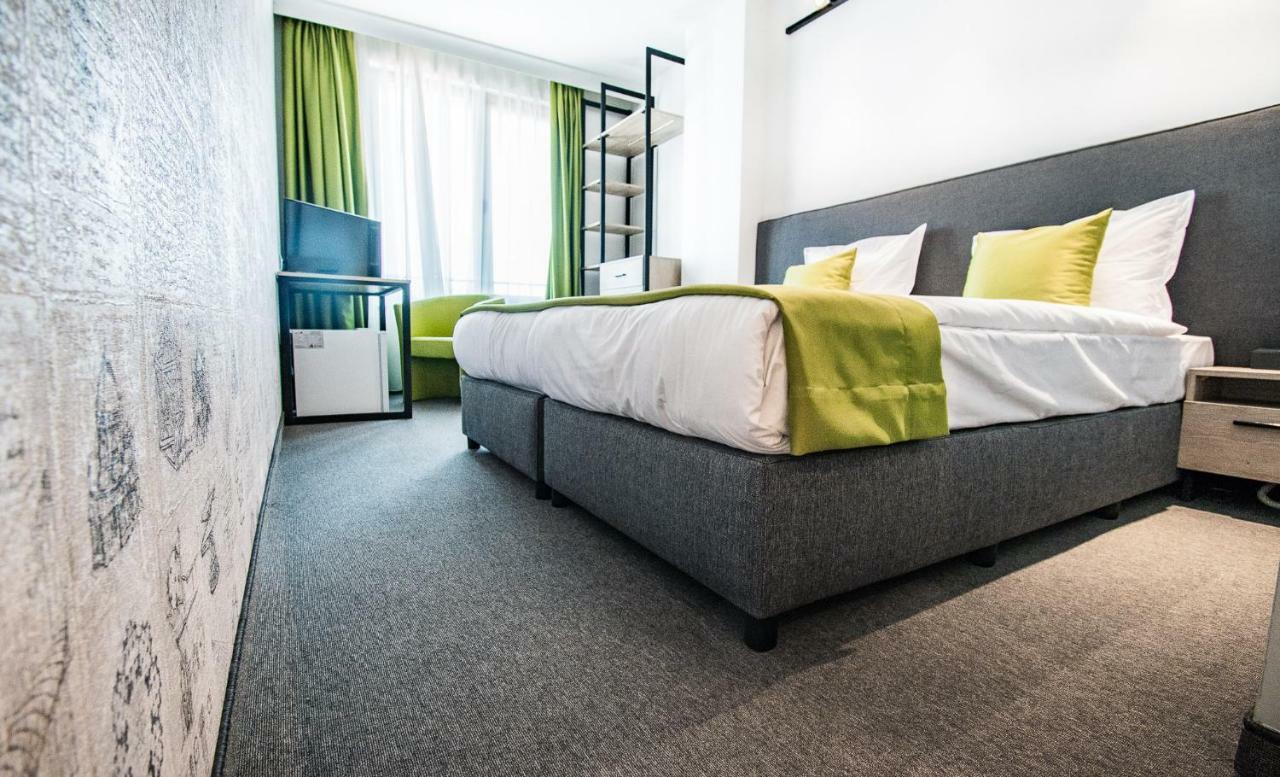 A&M Hotel Plovdiv Buitenkant foto