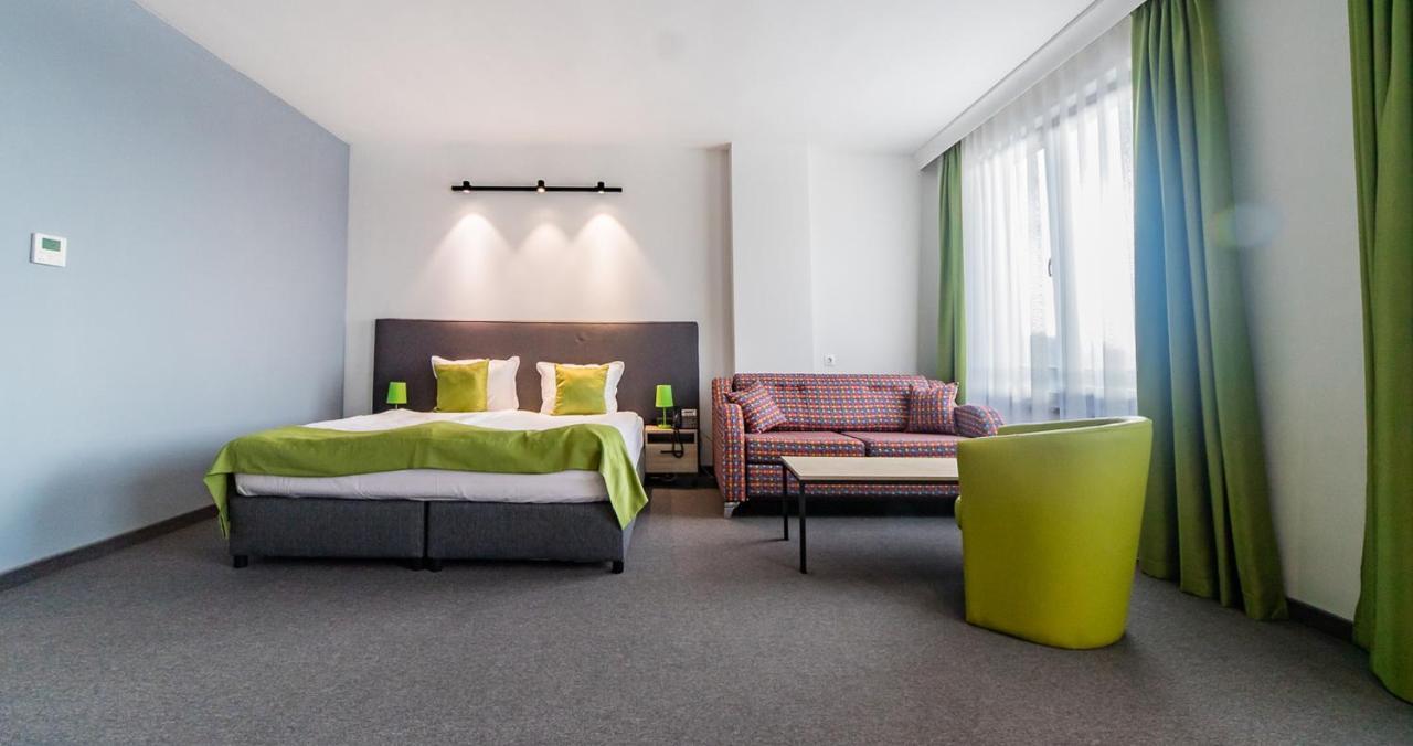 A&M Hotel Plovdiv Buitenkant foto